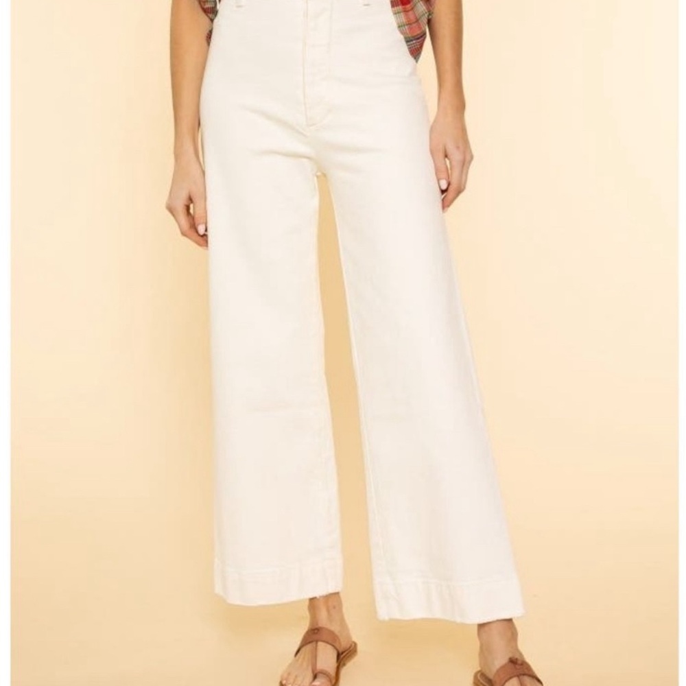 The Great The Seafair Jean in Stone Size 28 Straight Leg Button Fly Pockets.